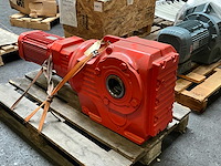 Sew eurodrive elektromotor + reductorkast - afbeelding 1 van  1