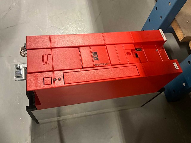 Sew-eurodrive movitrac mc07b0075-5a3-4-00 frequentieregelaar - afbeelding 4 van  7