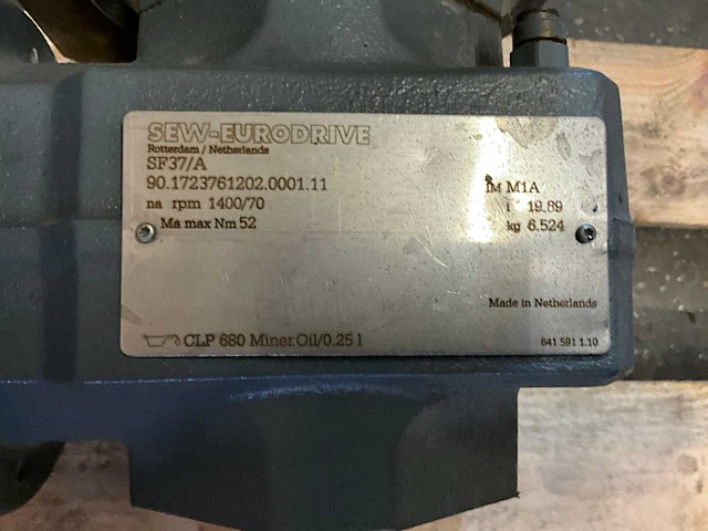 Sew-eurodrive sf37/a reduceer - afbeelding 4 van  4