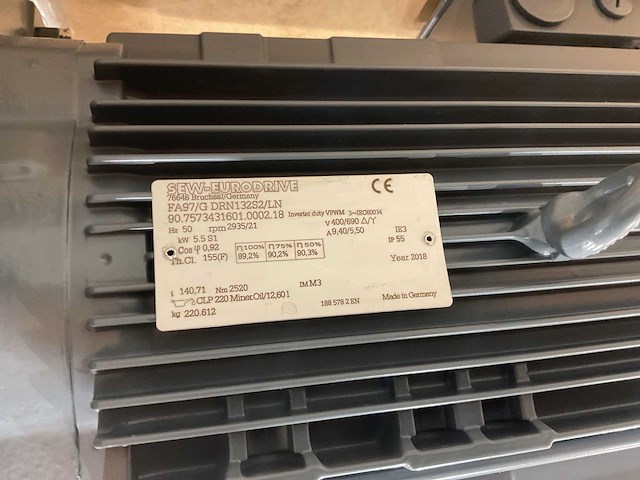 Sew fa97/g drn132s2/ln elektromotor vertraging - afbeelding 5 van  6