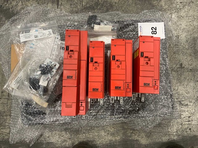 Sew frequentieregelaar (4x) - afbeelding 1 van  3