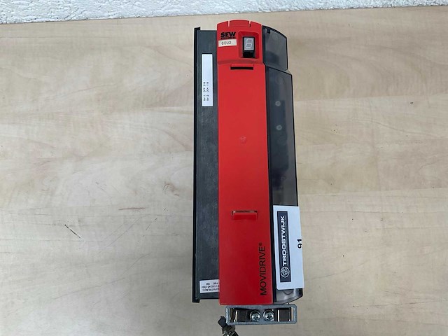 Sew movidrive mdx61b0011-5a3-4-00 frequentieregelaar - afbeelding 1 van  2