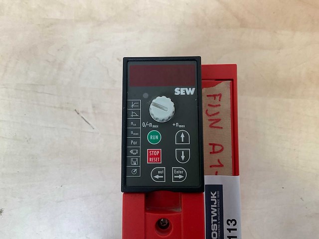 Sew movitrac b mc07b0008-2b1-4-00 frequentieregelaar - afbeelding 2 van  3