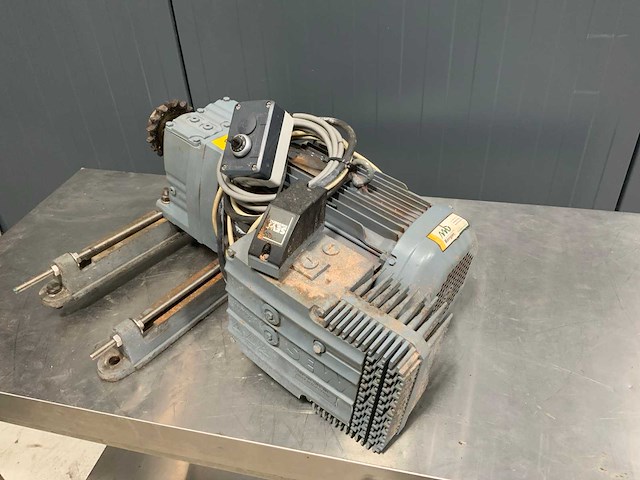 Sew r47 elektromotor - afbeelding 4 van  5