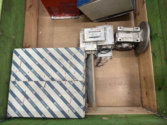 Sew, telemecanique - partij industriële aandrijftechniek - afbeelding 2 van  6