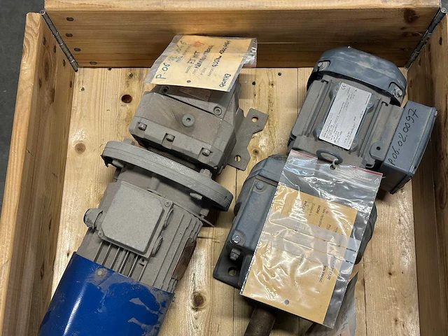 Sew-usocome, leroy-somer/nidec, jet en fimet - partij industriële elektromotoren en motoreductoren - afbeelding 4 van  8