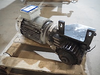 Sew - afbeelding 2 van  5