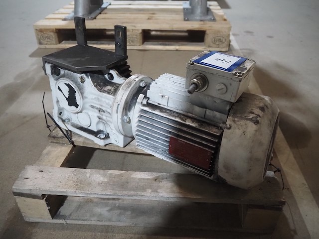 Sew - afbeelding 4 van  5