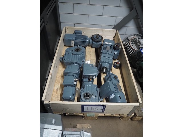 Sew - afbeelding 4 van  11