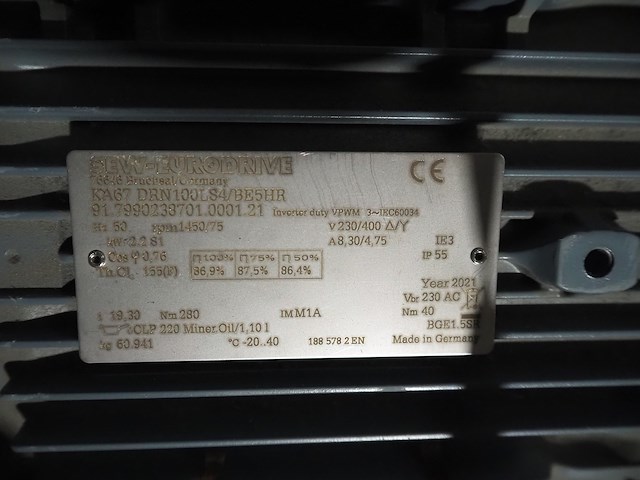 Sew - afbeelding 6 van  6