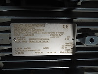 Sew - afbeelding 6 van  6