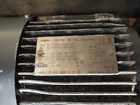 Sew - afbeelding 11 van  13