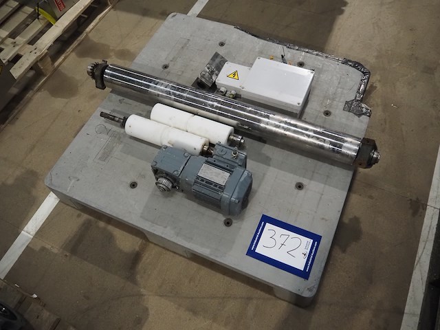 Sew - afbeelding 1 van  9