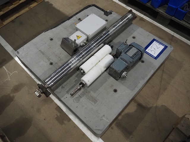 Sew - afbeelding 2 van  9