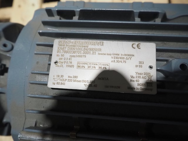 Sew - afbeelding 6 van  6