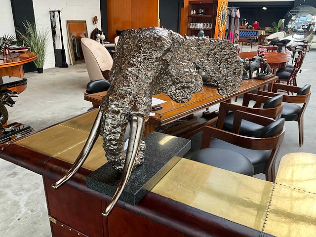 Sfd elephant head - afbeelding 1 van  3