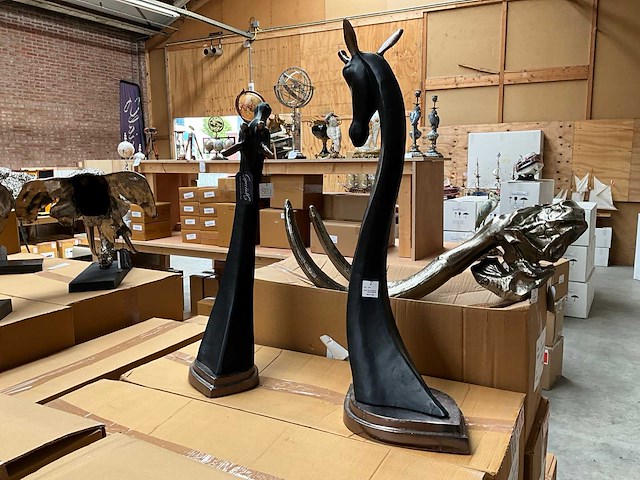 Sfd giraffe decoratie beeld set van 2, 96 en 80 cm hoog. - afbeelding 1 van  3