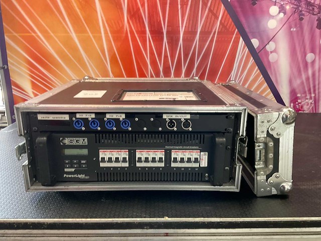 Sgm powerlight 1212d digitale dimmer - afbeelding 1 van  4