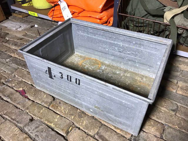 Shäfer metalen kist - afbeelding 2 van  2