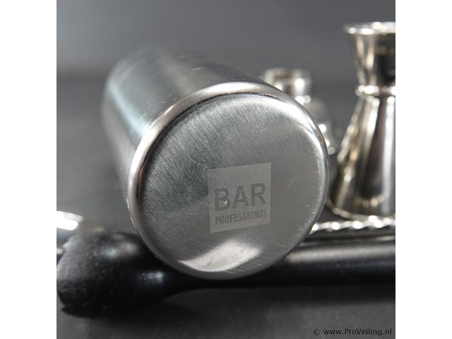 Shaker met toebehoren - afbeelding 4 van  5