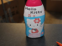 Shampoo hello kitty 8x in krat h - afbeelding 2 van  3