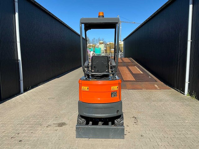 Shanding/kubota sd15e minigraafmachine - afbeelding 4 van  19