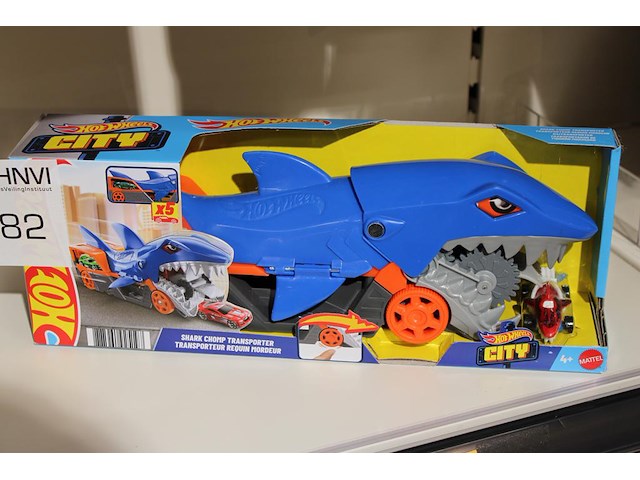 Shark champ transporter hotwheels. - afbeelding 1 van  2