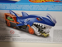 Shark champ transporter hotwheels. - afbeelding 2 van  2