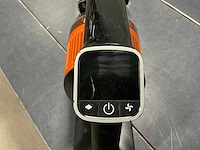 Shark cordless vacuüm anti hair-wrap powerfins steelstofzuiger - afbeelding 3 van  5