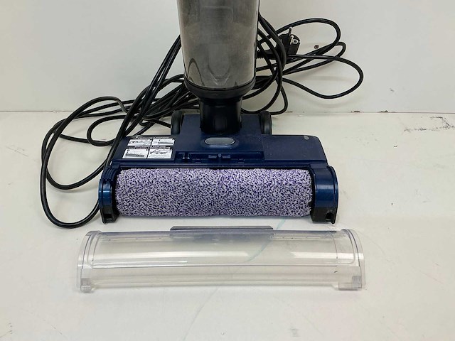 Shark hydrovac 3-in-1 vloerreiniger steelstofzuiger - afbeelding 2 van  6