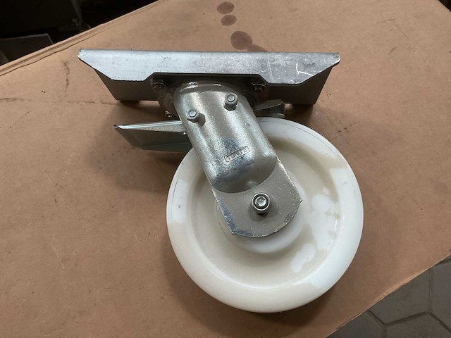 Sharkcage universal wheel kit - afbeelding 3 van  5