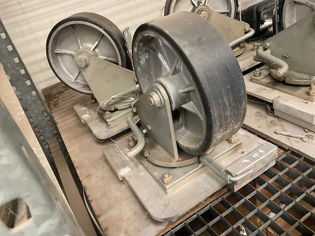 Sharkcage wielen set - afbeelding 1 van  3