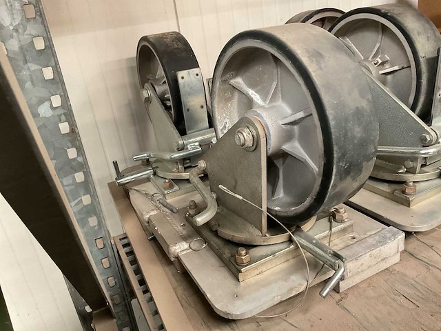 Sharkcage wielen set - afbeelding 1 van  2