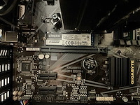 Sharkoon v100 desktop met monitor - afbeelding 7 van  7