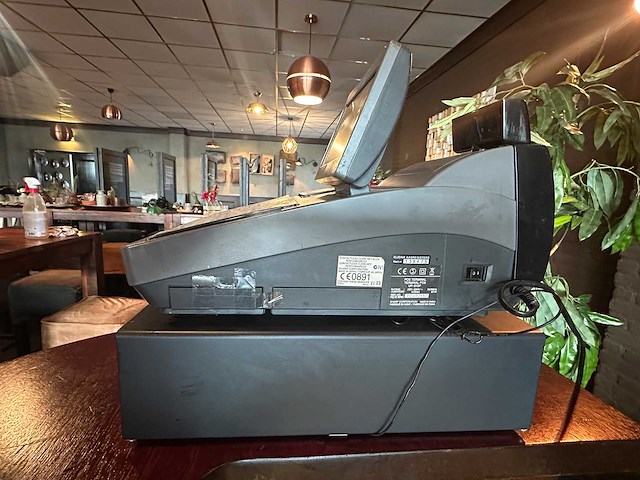 Sharp - up-810f - pos terminal - afbeelding 2 van  4