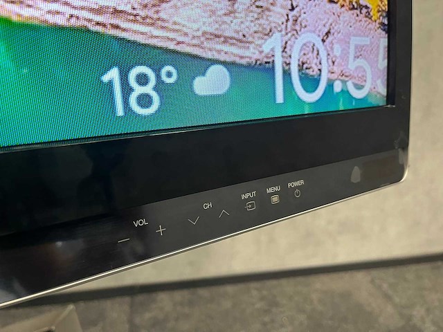 Sharp aquos - 60" monitor met muurbeugel - afbeelding 7 van  13