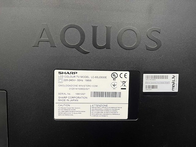 Sharp aquos - 60" monitor met muurbeugel - afbeelding 12 van  13