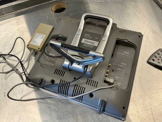 Sharp lc-15e1e lcd televisie - afbeelding 4 van  5