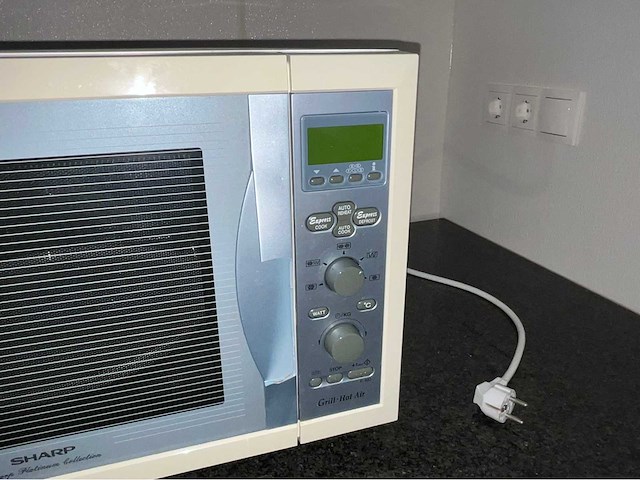 Sharp r-933(w)s magnetrons & ovens - afbeelding 3 van  5