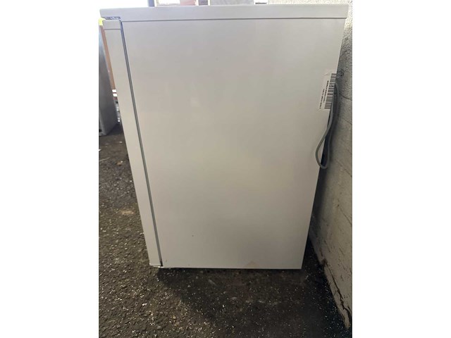 Sharp sjud135t2weu tafelmodel koelkast energie label d 135liter direct cooling wit - afbeelding 3 van  7