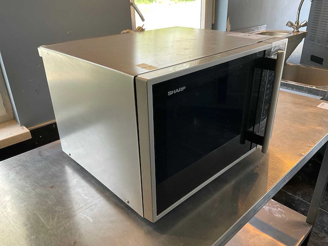 Sharp tlabmb409wrrz magnetron-oven - afbeelding 2 van  6