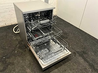 Sharp vaatwasser - afbeelding 7 van  8