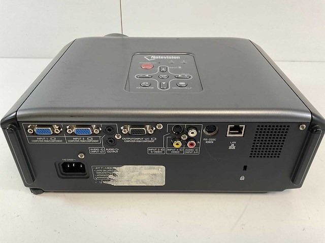 Sharp (xg-mb67x) 3000 lumen xga projector (700 lamp hours) - afbeelding 4 van  5