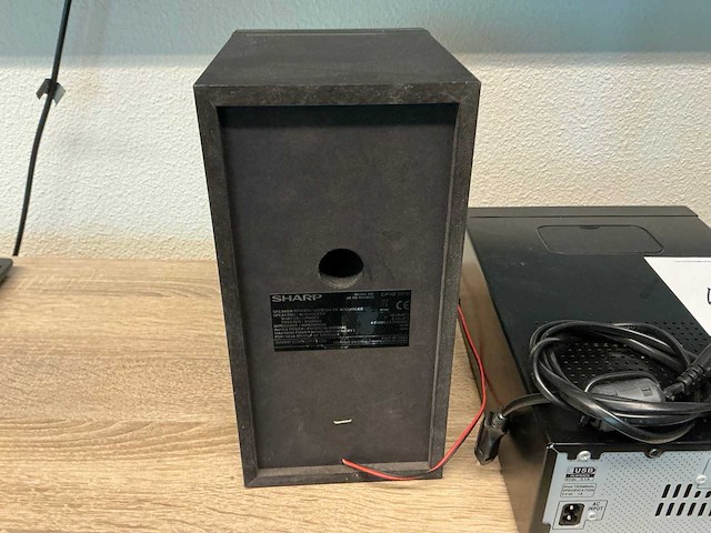 Sharp xl-hf151 hi fi component system - afbeelding 8 van  8