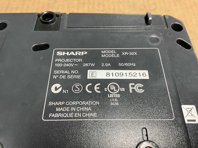Sharp xr32x dlp projector - afbeelding 2 van  2