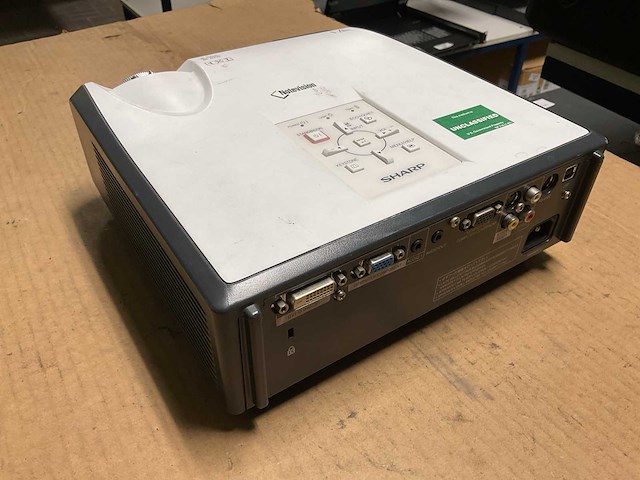 Sharp xr32x dlp projector - afbeelding 3 van  4