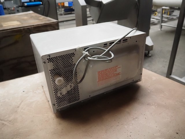 Sharp - afbeelding 4 van  7