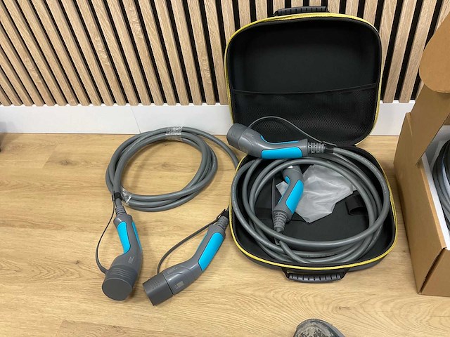 Shell recharge kevb-207-p wallbox thuislader - afbeelding 4 van  5