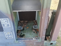 Shelter, 1996 - afbeelding 21 van  31