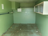 Shelter, 1996 - afbeelding 27 van  31